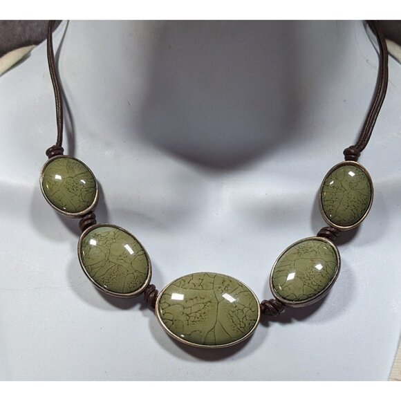 Vintage Axcess Liz Claiborne Bohemian Green Lava Print Cabochon Necklace - Picture 5 of 8
